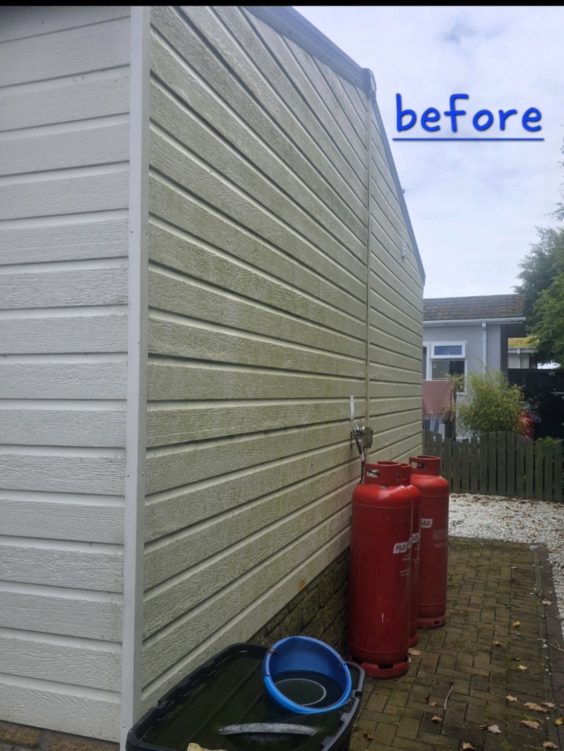 Caravan exterior before cleaning