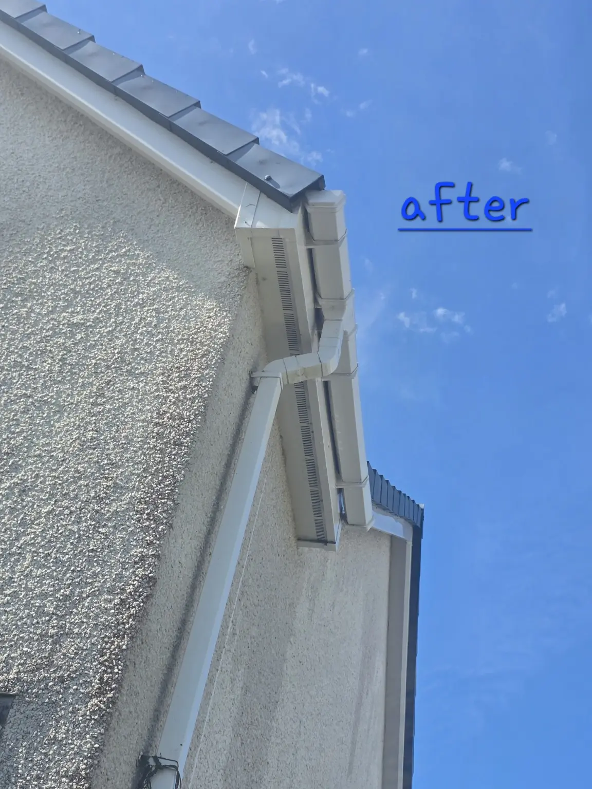 Fascia and soffit after cleaning